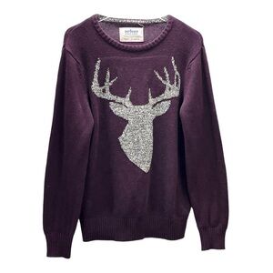 Urban Pipeline Crewneck Men’s Size M Sweater Plum Stag Head graphic
